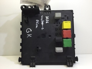 Opel Vectra C (2002–2008) Boîtier de fusibles habitacle - 2