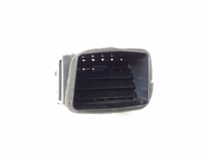 Mitsubishi Outlander (2012–2021) Dashboard air vent grilles GN71144830 - 3