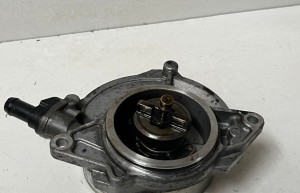 Vaakumpump - 059145100J