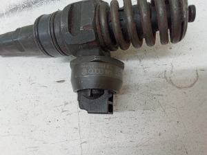 AUDI A4 B6 (2000–2005) Kütusepihusti 038130073BA - 2