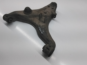Mitsubishi L 200 (2006–2015) Querlenker vorne 4013A087 - 4