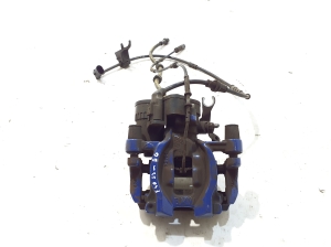 BMW 1 SERIES F40 (2019–2026) Tagumine pidurisadul 6895442 - 2