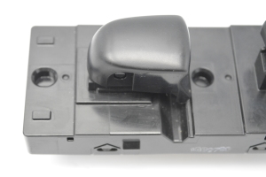 NISSAN X-Trail T32 (2013–2021) Door lock/unlock switch - 2