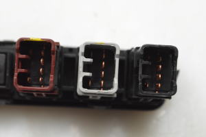 Hyundai ix35 (2009–2015) Differential lock switch 937002S8709P - 3
