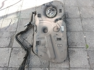 Honda CR-V (2012–2016) Kütusepaak ja selle osad 17495T1GG021M1 - 2