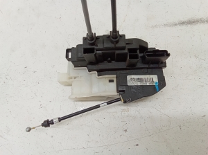 Hyundai Santa Fe (2006–2012) Rear side door lock 814202B000 - 2