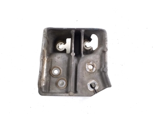 Subaru Legacy V (2009–2014) Engine bracket 41032AJ030 - 3