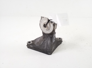 Subaru Legacy V (2009–2014) Getriebehalter 30450AA021 - 3