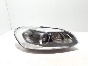 VOLVO XC60 (2008–2017) Esituli 31395897 - 6