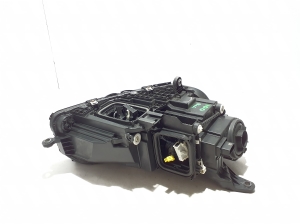 Mercedes Benz GLE-Class 167 (2019–2026) Esituli A1679064708 - 9