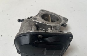 Opel Insignia (2008–2017) Drosselklappe 503293 - 4