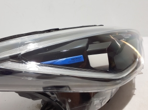RENAULT Zoe (2012–2026) Esituli 260102384R - 8