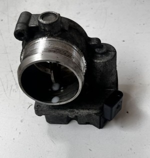 AUDI A8 D3 (2002–2010) Gaasiklapp 4EO145950H - 2