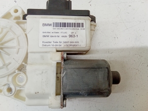 BMW X3 E83 (2003–2010) Front door window regulator motor 69259631 - 3