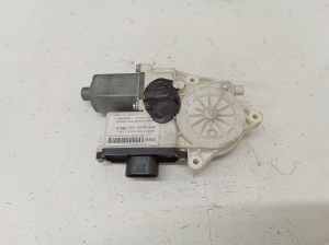 Rear side door window regulator motor - 69259652