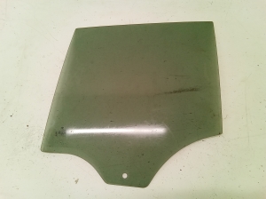 Tagumise külgukse klaas - 43R001108