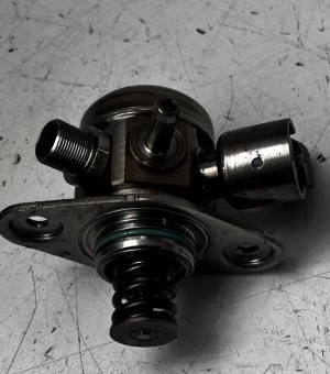 Mercedes Benz A-Class 176 (2012–2018) Kraftstoffpumpe A2700700501 - 3
