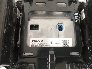 VOLVO XC40 (2017–2026) Screen 32452266 - 2