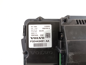 VOLVO XC40 (2017–2026) Instrument cluster 32443491 - 2
