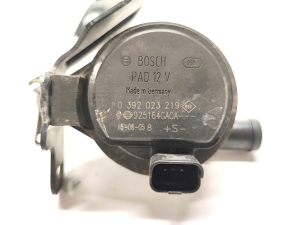 RENAULT Espace V (2014–2026) Auxiliary water pump 925164GA0A - 3