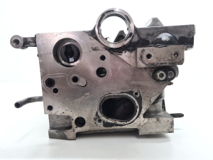 Volkswagen Touran I (2003–2010) Cylinder head 03G103373 - 3