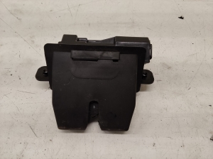 Trunk lid lock - 8A61A442A66AB