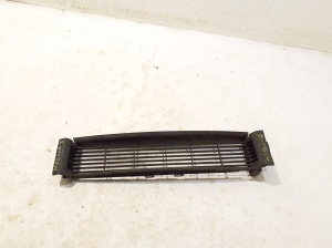 RENAULT Megane E-Tech CMF-EV (2022–2026) Front bumper lower grille 214960625R - 3