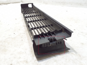 RENAULT Megane E-Tech CMF-EV (2022–2026) Front bumper lower grille 214960625R - 4