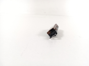 VOLVO XC40 (2017–2026) Antenna amplifier 31483420 - 2