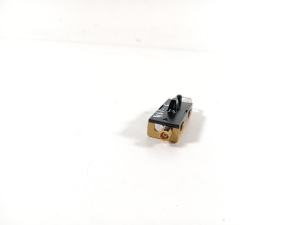 VOLVO XC40 (2017–2026) Antenna amplifier 31667556 - 3