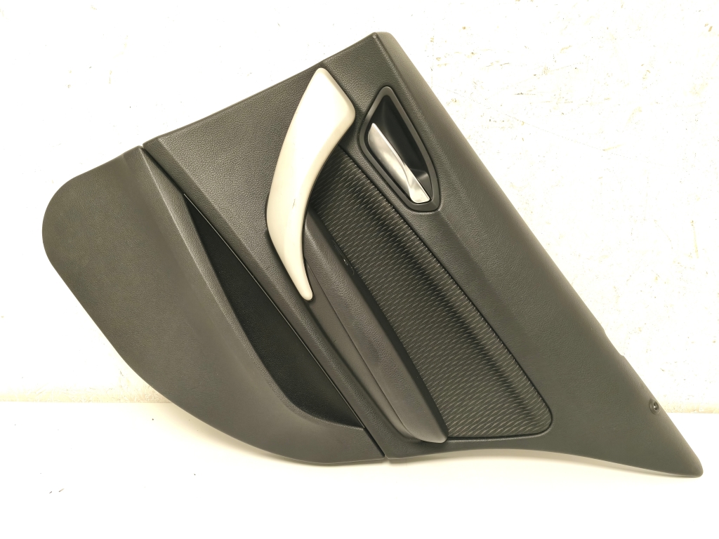 BMW 1 SERIES F20 (2010–2026) Tagumise küljeukse polster BMW 1 SERIES F20 (2010–2026) Tagumise küljeukse polster