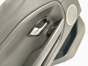 Land Rover Evoque (2011–2018) Tagumise küljeukse polster - 7