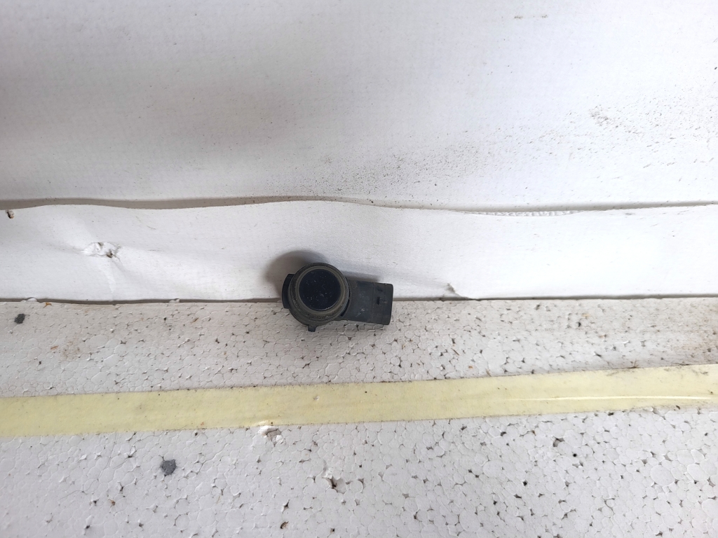 Mercedes Benz C-Class 205 (2014–2021) Front parking sensor A0009055504 Mercedes Benz C-Class 205 (2014–2021) Front parking sensor A0009055504