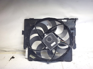 BMW 4 SERIES F32 (2013–2020) Dzesēšanas ventilators un tā daļas 17428641964 - 2