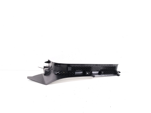 VOLVO XC40 (2017–2026) Inner sill trim 31469223 - 3
