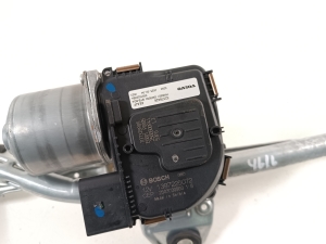VOLVO XC40 (2017–2026) Windshield wiper mechanism 32378426 - 3
