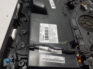 BMW 1 SERIES F40 (2019–2026) Front door panel 9893821 - 3