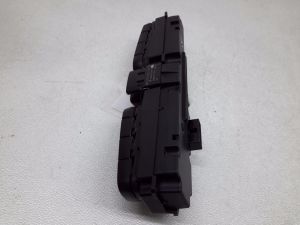 Mercedes Benz CLC-Class 203 (2001–2007) Hazard light switch A2038218879 - 7