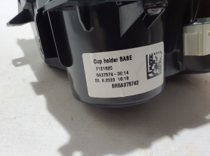 BMW 1 SERIES F40 (2019–2026) Cup holder 5A37574 - 4