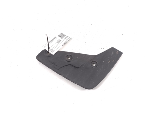 VOLVO XC40 (2017–2026) Mud flap 32392717 - 2