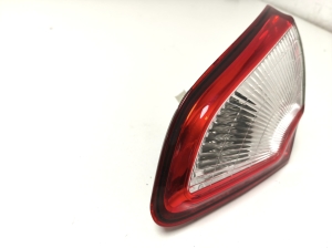 NISSAN Qashqai+2 (2007–2013) Tagatuli tagaluugil B26550BR01A - 2
