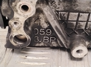 AUDI A6 C7 (2011–2018) Cylinder head 0593BP - 4