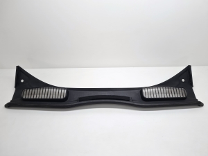   Grille d’auvent (garniture du mécanisme d’essuie-glace)  - AM51R02216AD 