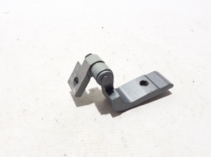 BMW 1 SERIES F40 (2019–2026) Rear side door lower hinge 7284544 - 3