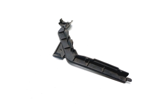   Other front bumper part  - 628174758R 