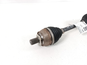 VOLVO XC40 (2017–2026) Front drive shaft and its parts 32339046 - 2