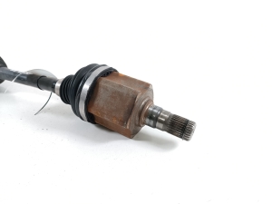 VOLVO XC40 (2017–2026) Front drive shaft and its parts 32339046 - 3