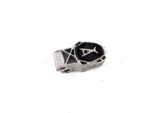VOLVO XC40 (2017–2026) Engine mount 32137250 - 3