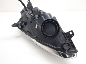 Ford C-MAX (2010–2026) Headlight AM5113W030AF - 4