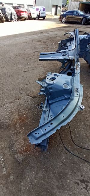 VOLVO S60 III (2018–2026) Front outrigger 32377192 - 2